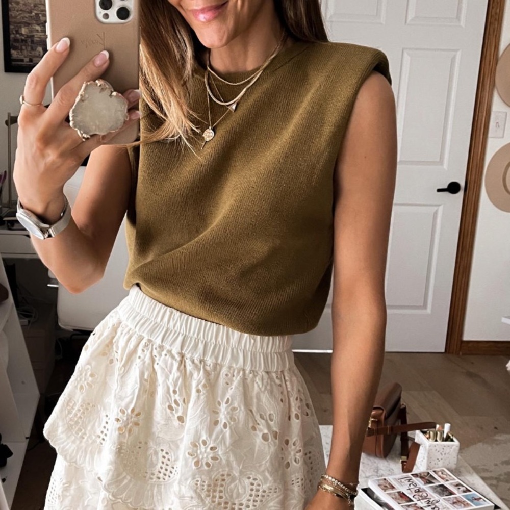 Ribbed Padded Shoulder Sweater